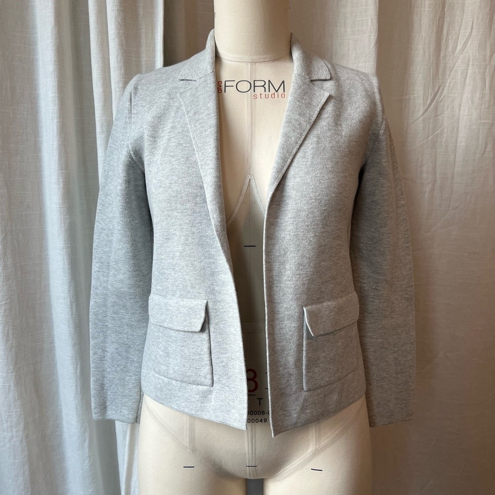 Banana Republic Light Gray Interlock Knit Blazer/Suit Sweater